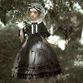 Royal Vintage Gothic Lolita Dress with Short Sleeves